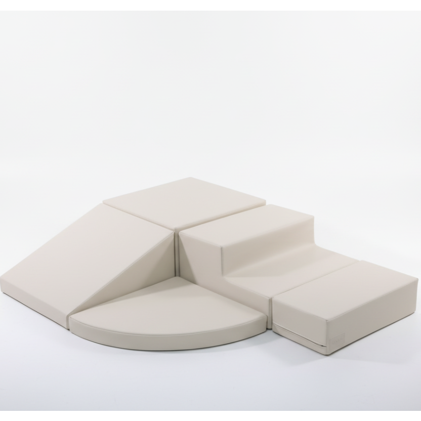 Zachte 5-delige baby speelset van HENVAE in beige, ideaal voor baby’s en peuters die thuis veilig willen spelen, bewegen en ontdekken.