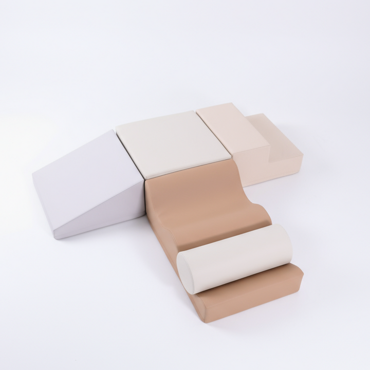 Bovenaanzicht in witte studio