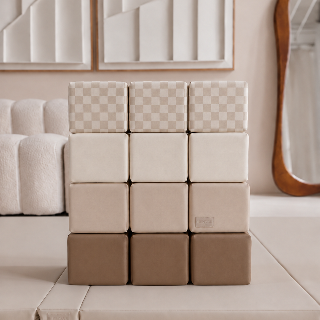 mooie stijlvolle speelblokken prachtige stapelblokken voor babys en jonge kinderen. past perfect in een rustige minimalistische japandi interieur.