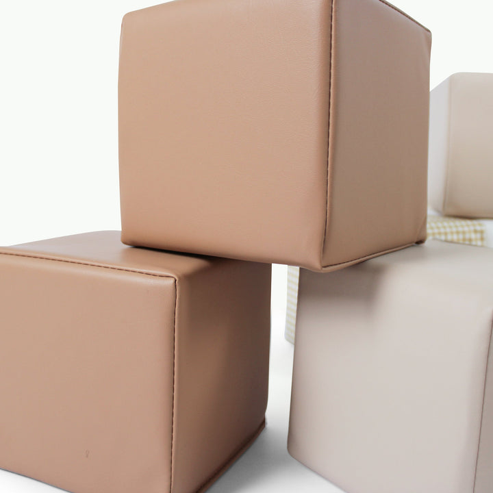 HENVAE SOFTPLAY FOAM STAPELBLOKKEN - STACKBLOCKS- SAND - BROWN - NUDE - BEIGE - CREME - CLOSE UP